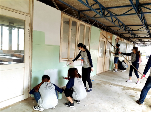2017년 베트남 필드스터디 - 꽝찌성 보건대학 건물 외벽 도벽 봉사활동