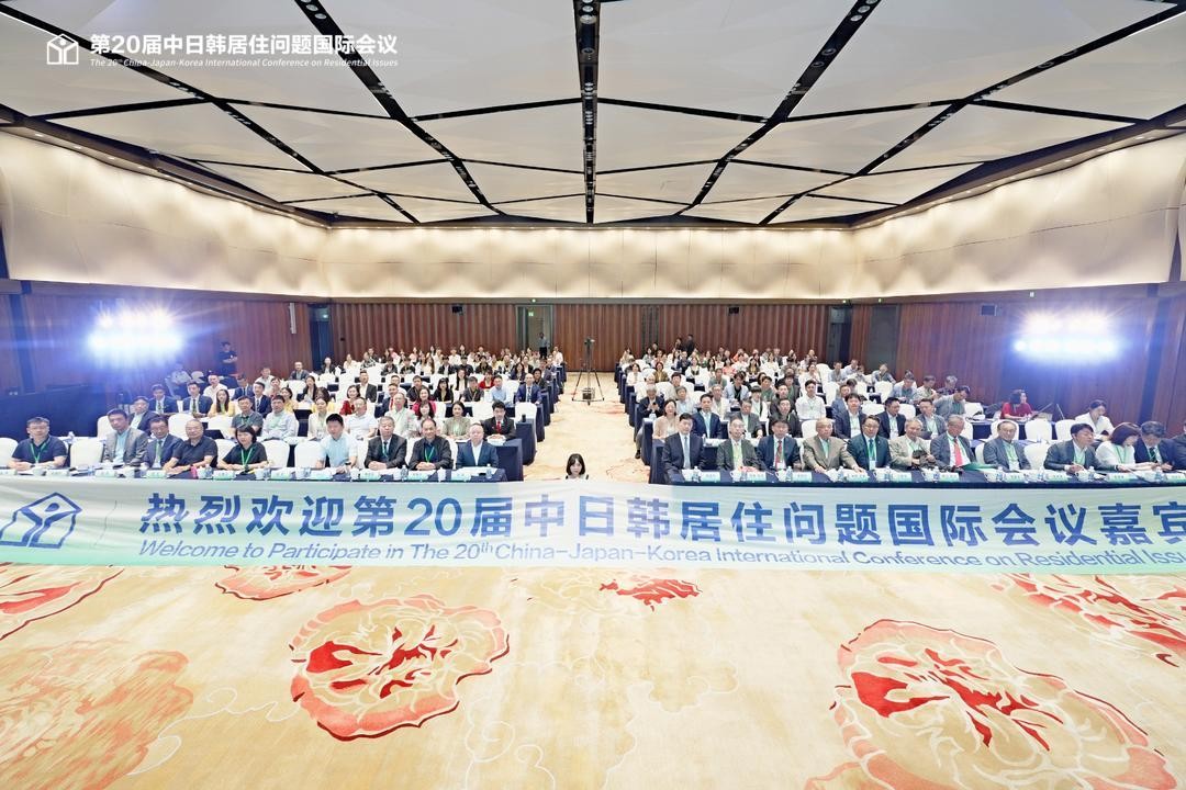 5. 중국 청두에서 열린 제20회 한·중·일 거주문제 국제학술대회 단체사진.jpg
